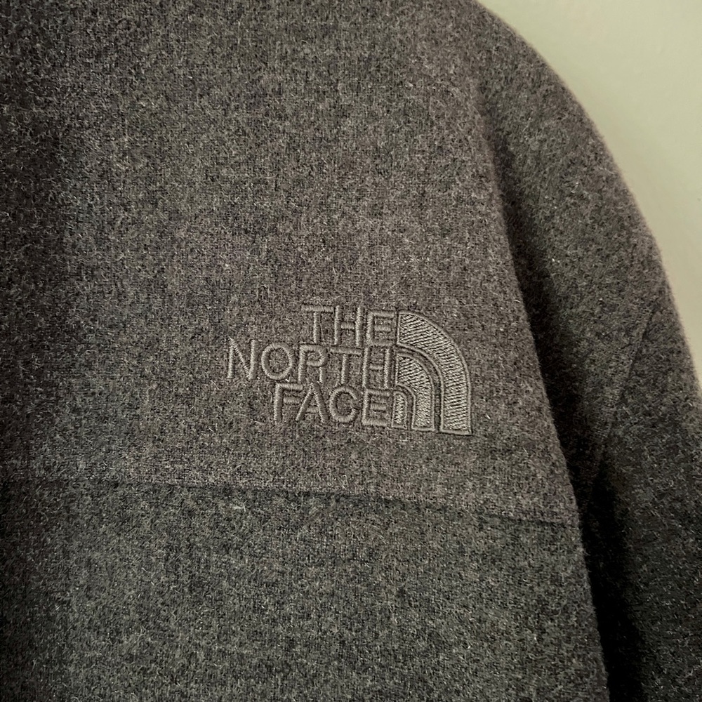 The North Face Wool Gray Vintage Jacket with Striped Lining Zip Up Collared L - Picture 13 of 17